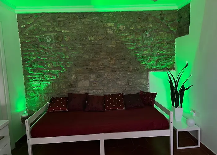 Domus Isidis Singola Con Cucina * Bénévent